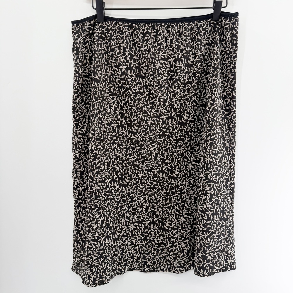 Vintage 90s California Influence Midi Skirt in Black Cream Vine Print‎ Size XL